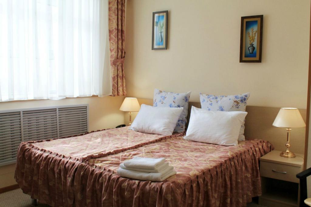 Belon Land Hotel Astana Værelse billede