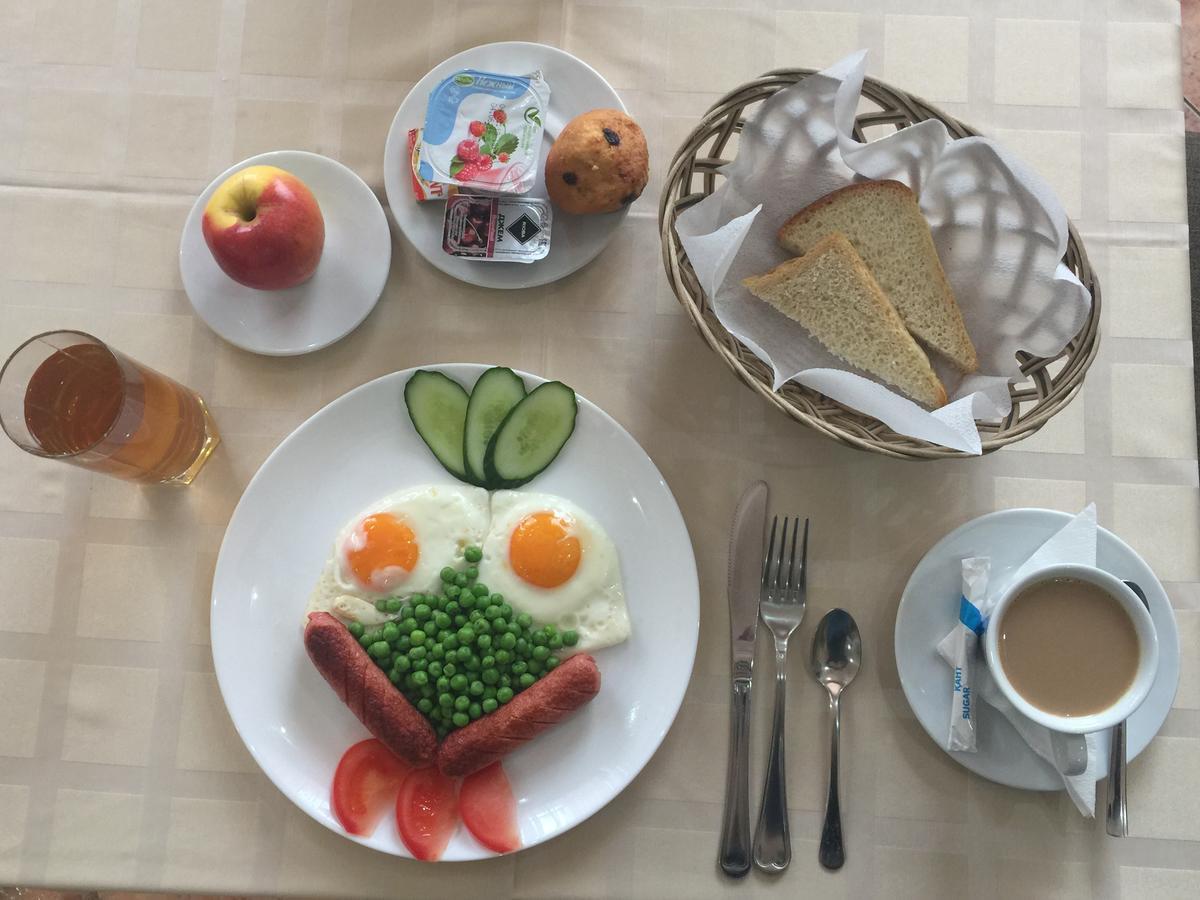 Belon Land Hotel Astana Eksteriør billede